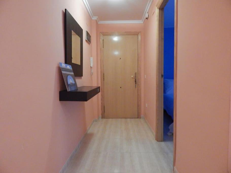 Elegante Apartamento Muy Cerca De La Playa Valencia Exterior photo