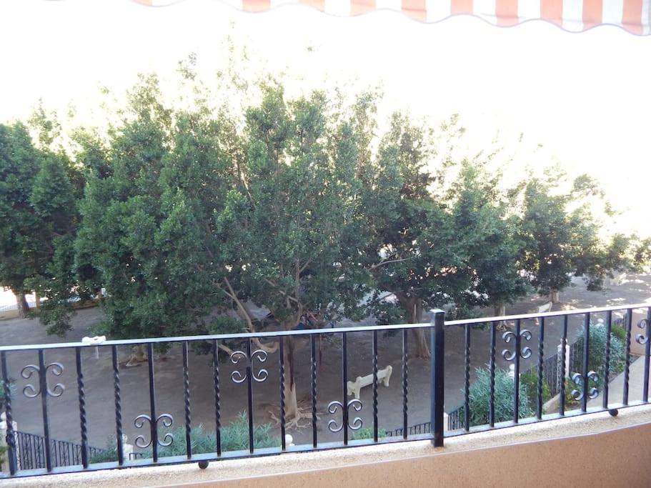 Elegante Apartamento Muy Cerca De La Playa Valencia Exterior photo