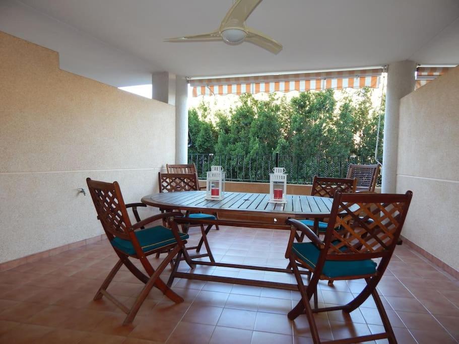Elegante Apartamento Muy Cerca De La Playa Valencia Exterior photo